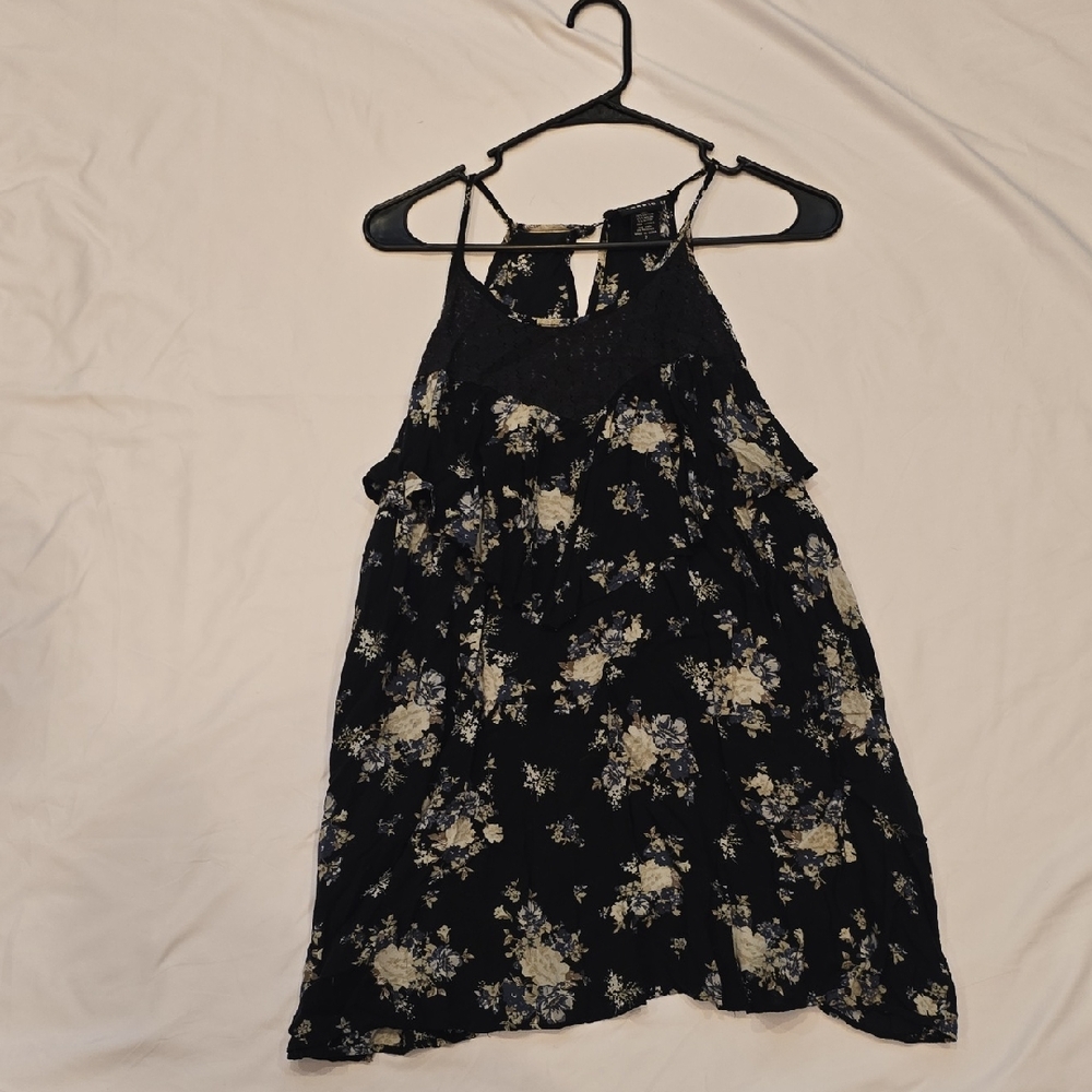 Torrid Black and White Floral Top